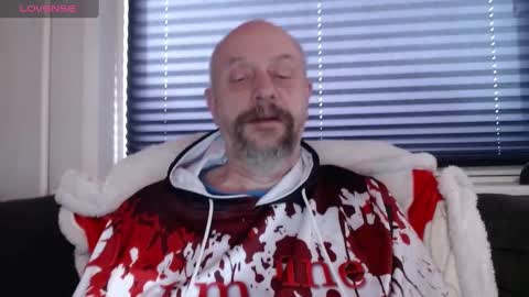 MrLazy online show from December 24, 9:39 am