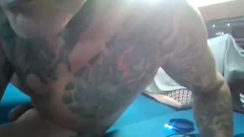 hardnthick online show from February 3, 2:42 am