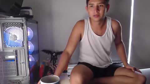 harold_18_ online show from September 15, 8:54 pm