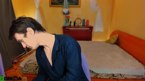 Lets do magic online show from January 1, 1:05 pm