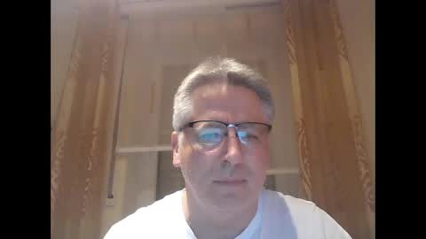 Snapshot of hartl67 chatting on February 9, 1:12 am hartl67 online show from February 9, 1:12 am