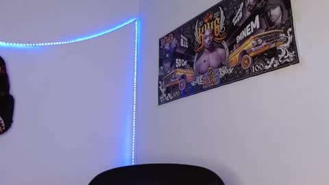 hazlan_420 online show from January 31, 10:41 pm