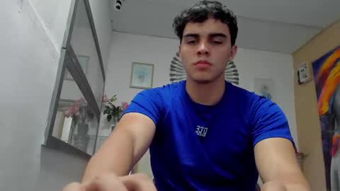 heiker_ online show from November 26, 3:09 am