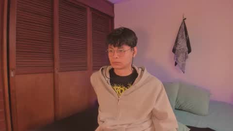 Helio online show from December 13, 10:38 pm