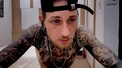 hellacozy online show from April 29, 10:05 pm