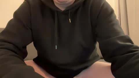 hellohowareyou66 online show from March 27, 2:05 am