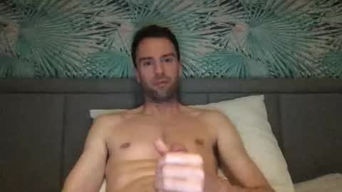 Lucas online show from September 18, 8:22 pm