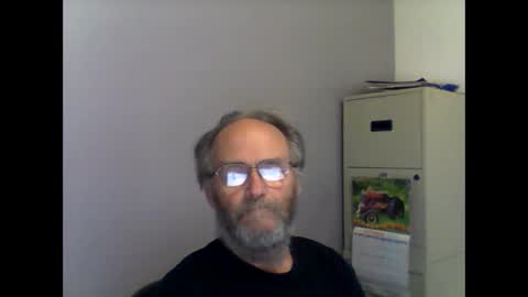 Snapshot of helopilot01 chatting on October 19, 11:19 pm helopilot01 online show from October 19, 11:19 pm