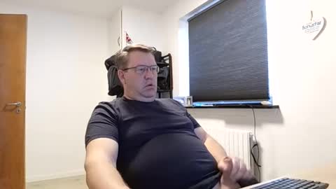 henrikrp1971 online show from February 23, 2:54 pm