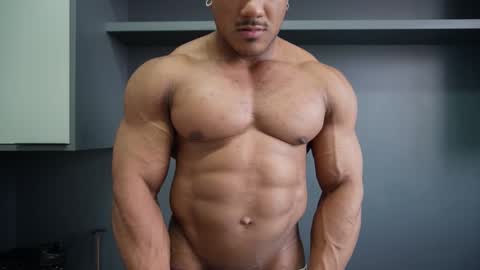 Henri online show from February 21, 8:21 pm