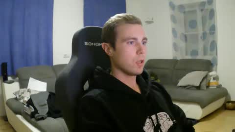 John Pearl online show from January 18, 8:22 pm