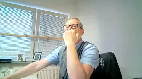 hering76 online show from May 28, 5:49 am
