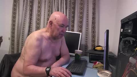 mature online show from December 26, 8:07 am