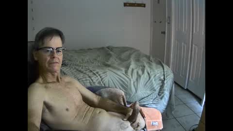 hewes1 online show from January 6, 11:51 am