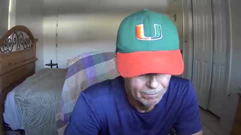 hewes1 online show from January 8, 8:03 pm