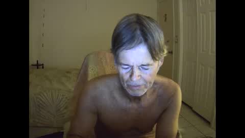 hewes1 online show from February 19, 11:39 am