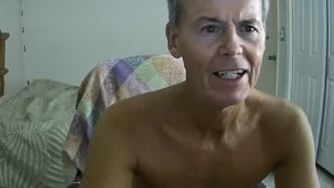 hewes1 online show from September 14, 11:40 pm