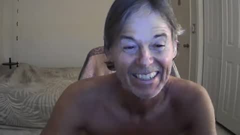 hewes1 online show from March 25, 11:14 am