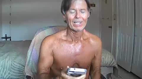 hewes1 online show from April 7, 6:41 pm