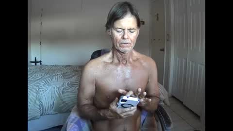 hewes1 online show from February 20, 12:18 pm