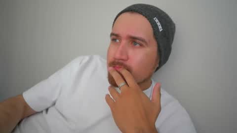 heyitsryan01 online show from October 17, 4:22 pm