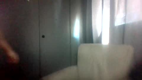 heythere925678 online show from April 14, 7:13 pm