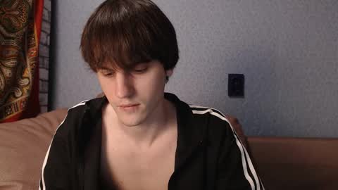 higherdegree online show from March 27, 11:49 pm