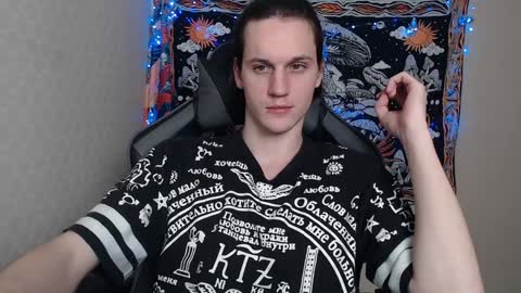 higherdegree online show from December 7, 11:34 pm