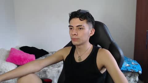 Hisokax online show from April 1, 9:23 pm