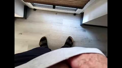 Snapshot of holger_man chatting on February 1, 11:10 am holger_man online show from February 1, 11:10 am
