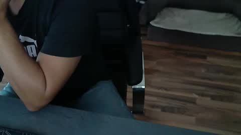 hollymollysucker online show from October 3, 3:50 pm