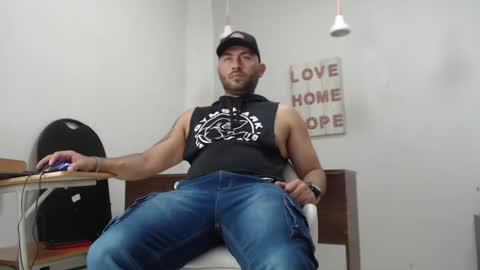 holy_sin online show from December 6, 1:33 pm