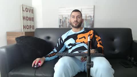 holy_sin online show from February 26, 2:14 pm