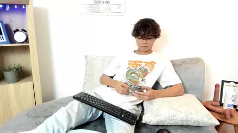 honeymoon_sariel online show from September 11, 8:08 pm