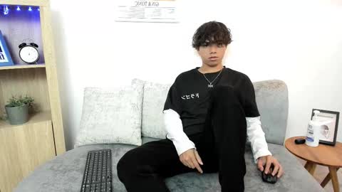 honeymoon_sariel online show from September 14, 8:55 pm