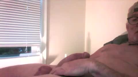 honj19747 online show from October 7, 11:03 am