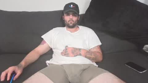 hoodieaj0318 online show from July 21, 2:35 am