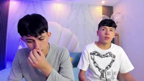 hoot_booys_ online show from February 20, 7:26 pm