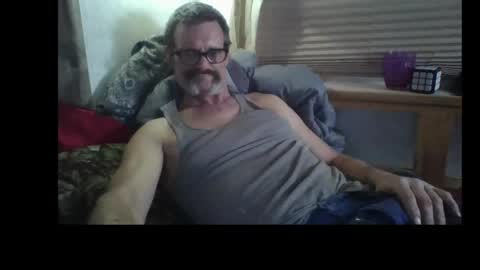 joey online show from April 8, 9:41 am