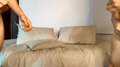 horny_guys_69 online show from September 19, 12:13 am