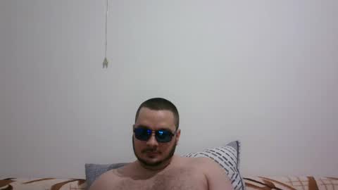 hornymonkey991 online show from April 18, 11:04 pm