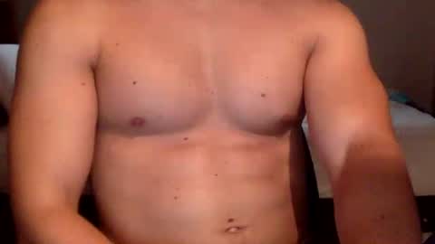 hornyspaniard93 online show from August 6, 2:56 pm