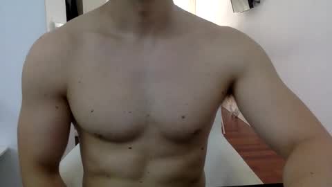 hornyspaniard93 online show from June 11, 3:10 pm