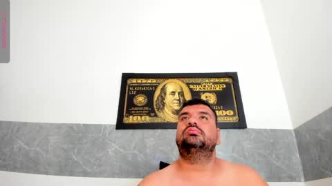 horus_gil_ online show from May 25, 3:07 pm