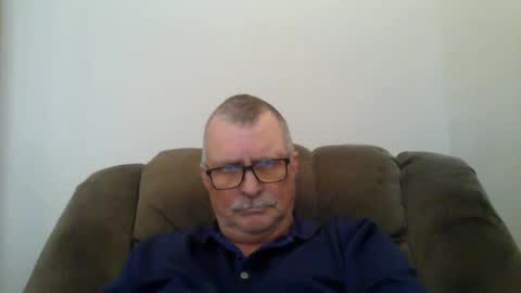 Snapshot of hot4tightholes chatting on January 3, 3:22 pm hot4tightholes online show from January 3, 3:22 pm