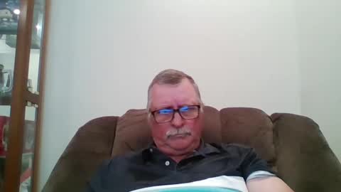 Snapshot of hot4tightholes chatting on October 1, 5:17 pm hot4tightholes online show from October 1, 5:17 pm