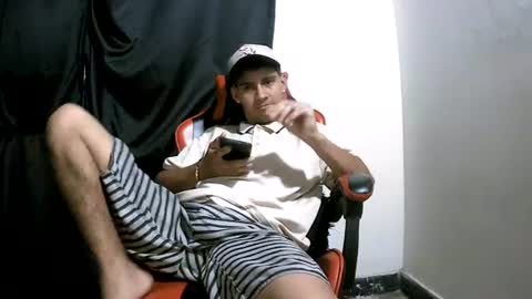 hot__mechanic online show from July 6, 6:54 pm