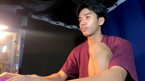 Snapshot of hot_kianxx chatting on October 10, 2:44 pm hot_kianxx online show from October 10, 2:44 pm