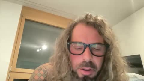 letmedoo2 online show from February 8, 9:41 pm