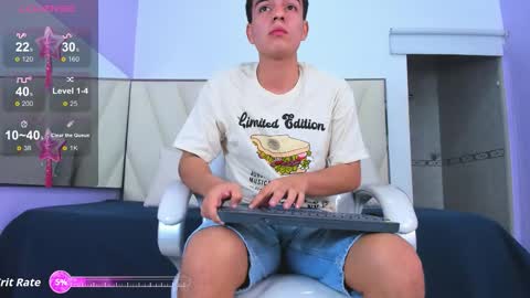 hotboy21_ online show from January 14, 4:17 am